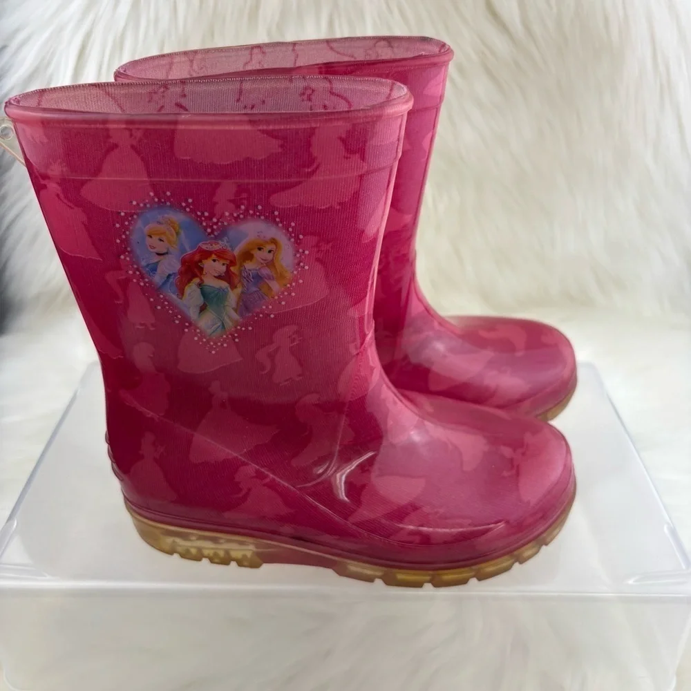 DISNEY PRINCESS HOT PINK RAIN BOOTS SIZE S/M